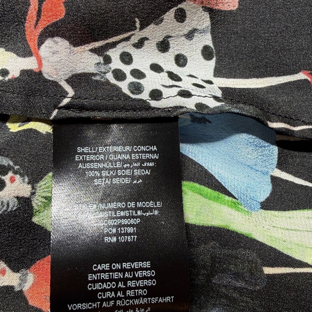 Alice + Olivia Willa Staceface Silk Button Up Shirt - Picture 6 of 8